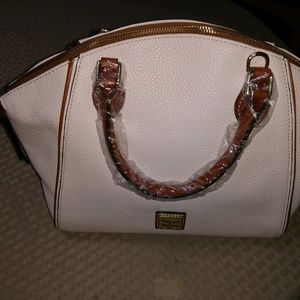 Dooney & Bourke